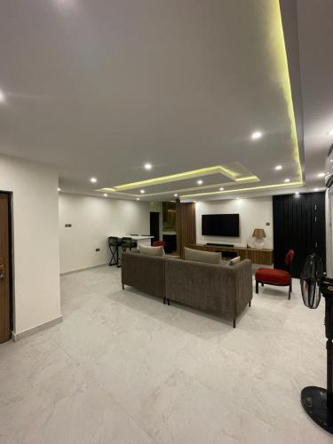 genesis_apartment_by_tiffynova_10