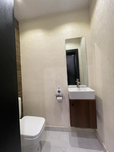 genesis_apartment_by_tiffynova_12