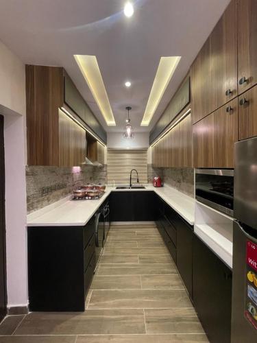 genesis_apartment_by_tiffynova_7