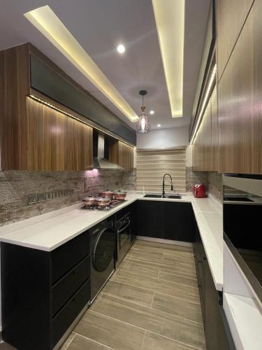 genesis_apartment_by_tiffynova_8