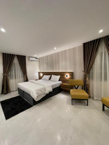 the_next_apartment_13