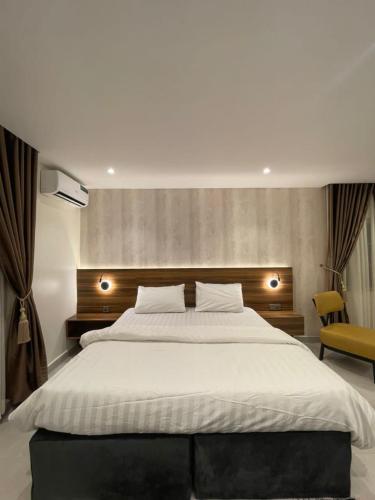 the_next_apartment_16